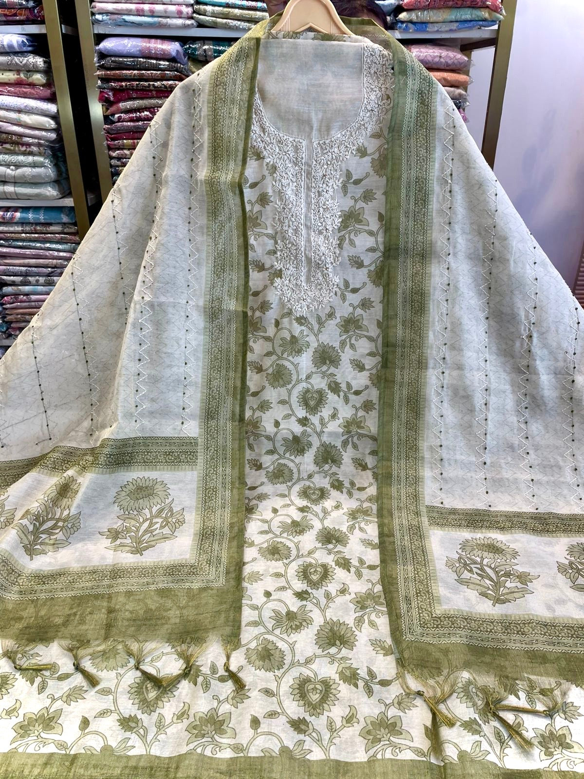 Linen Tissue Unstitched Suit with Knot Work & Printed Dupatta