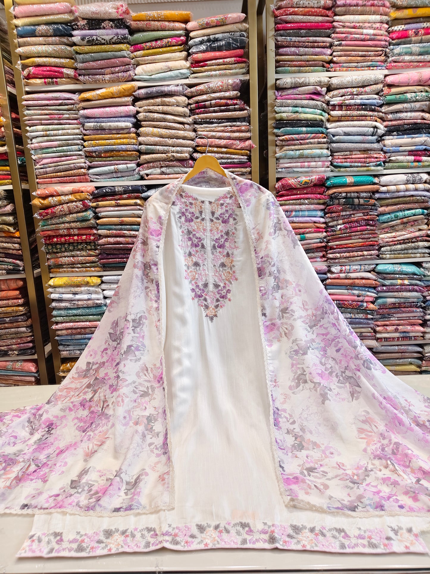 Muslin Handwork Suit