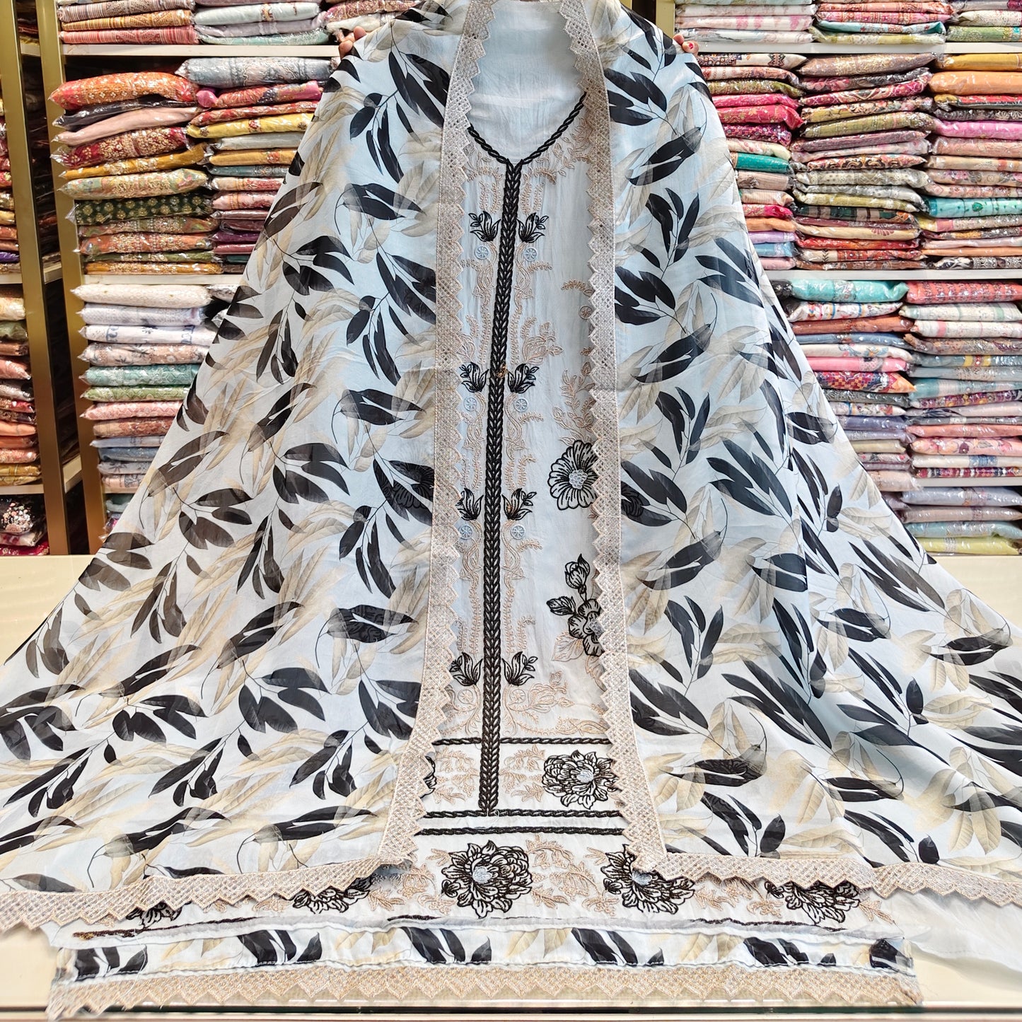 Ice blue organza suit
Resham work unstitched suit
Digital print dupatta suit set
Elegant festive ethnic wear
Designer organza suit for women