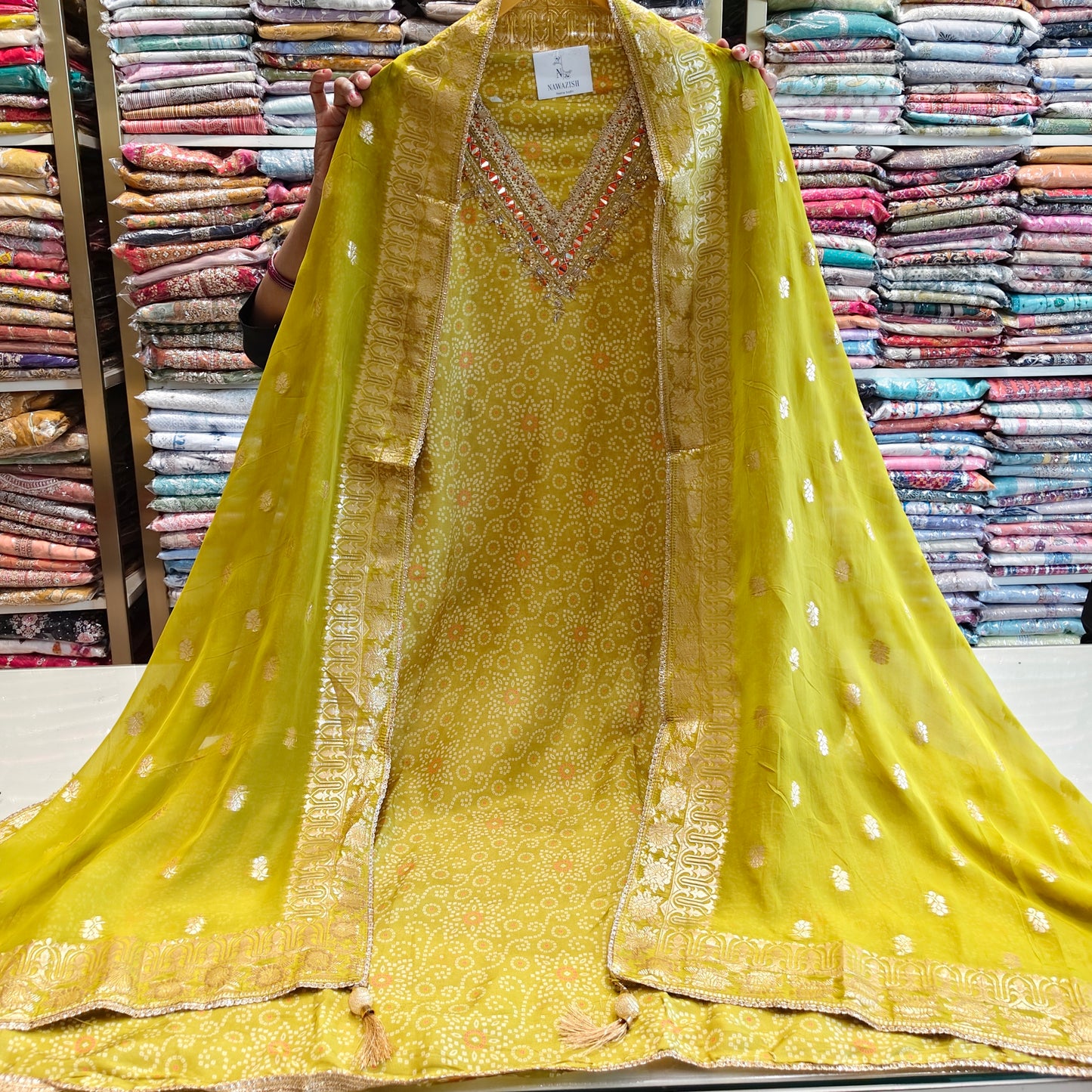 Mehndi Green Chundri Suit