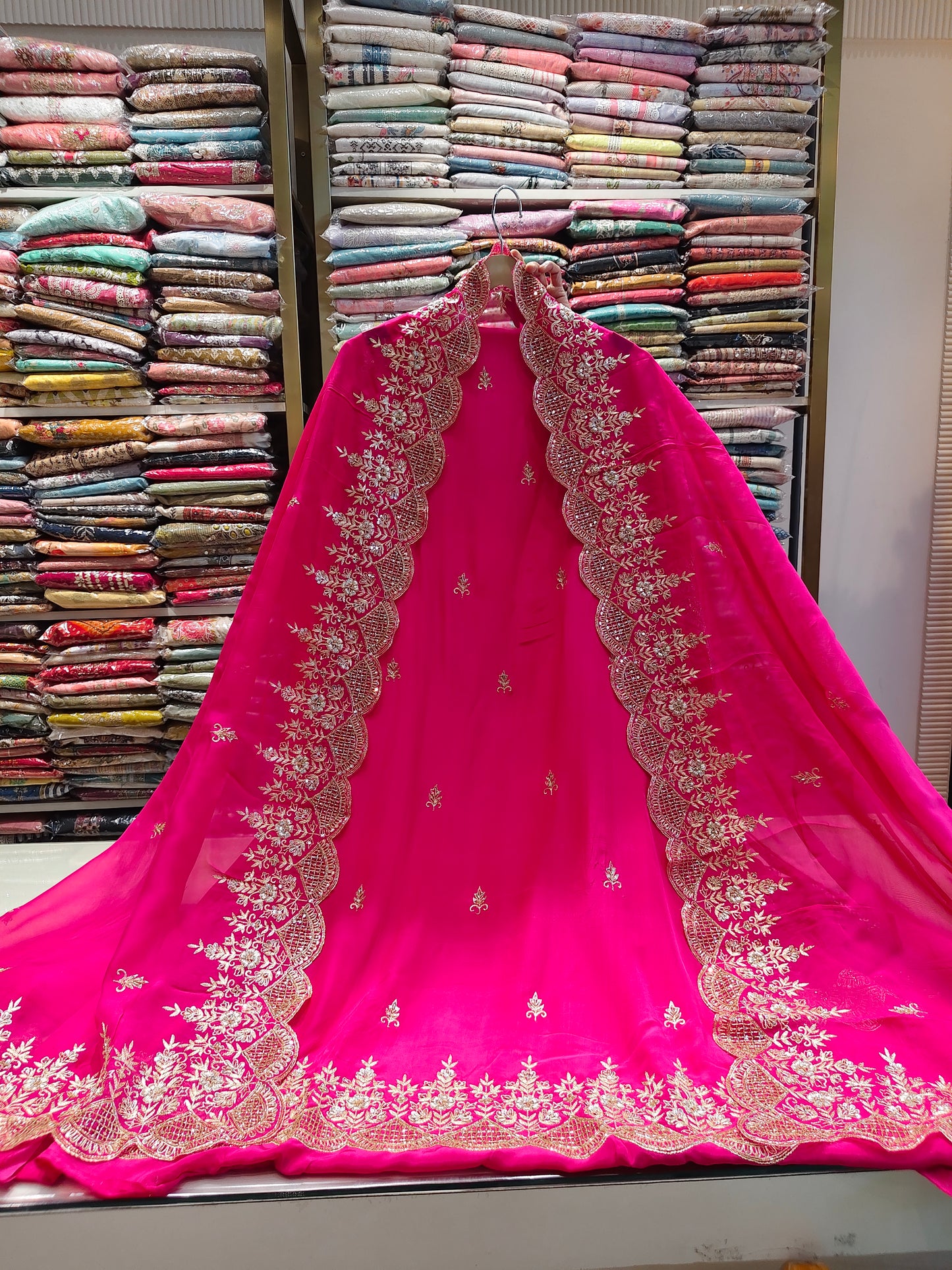 Rani Pink Unstitched Suit
Dabka Work Suit
Crepe Suit Set
Designer Festive Suit
Wedding Wear Suit