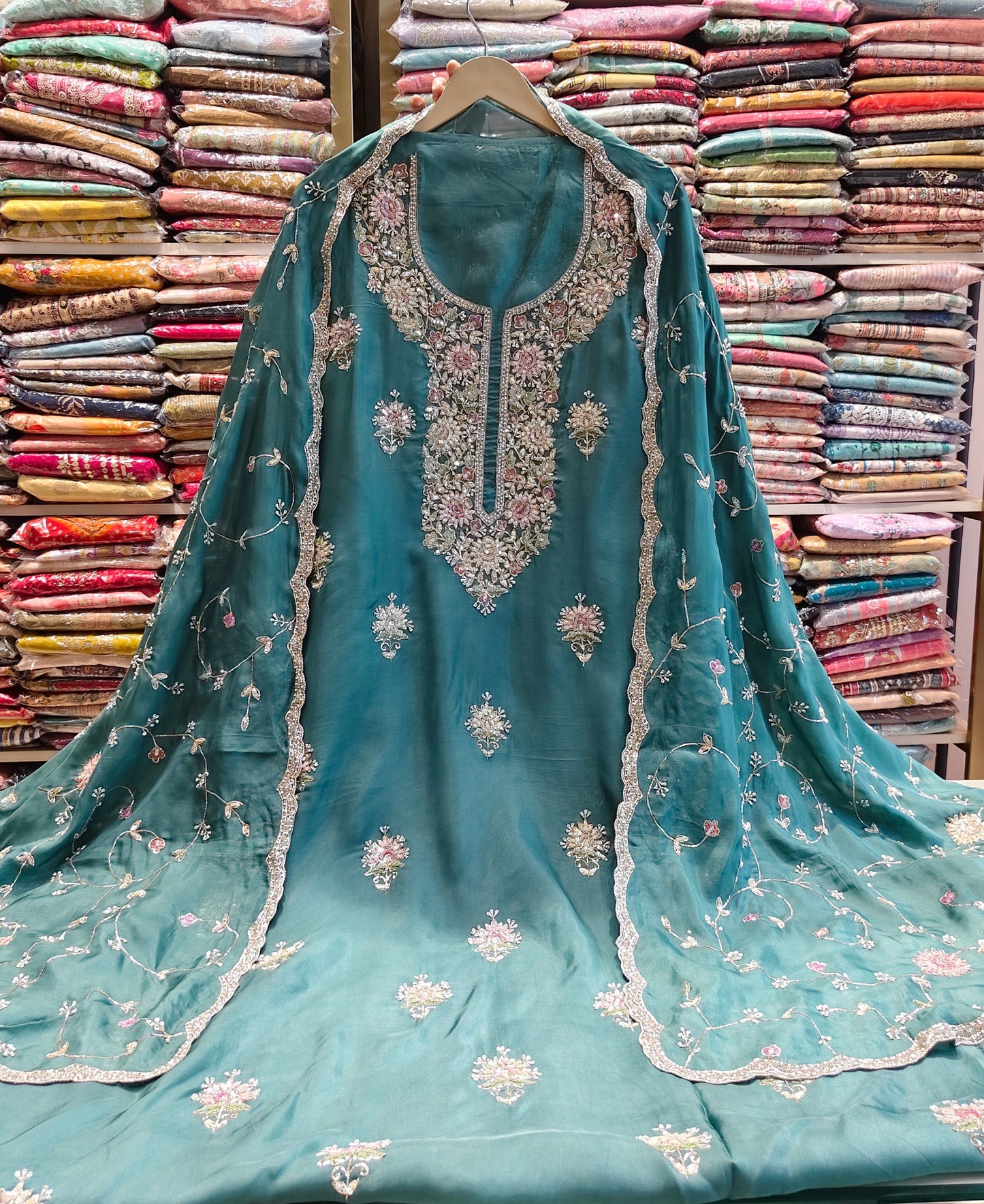 Rama Green Unstitched Suit
Organza Suit Set
Dabka Work Suit
Gota Patti Suit
Designer Festive Suit
