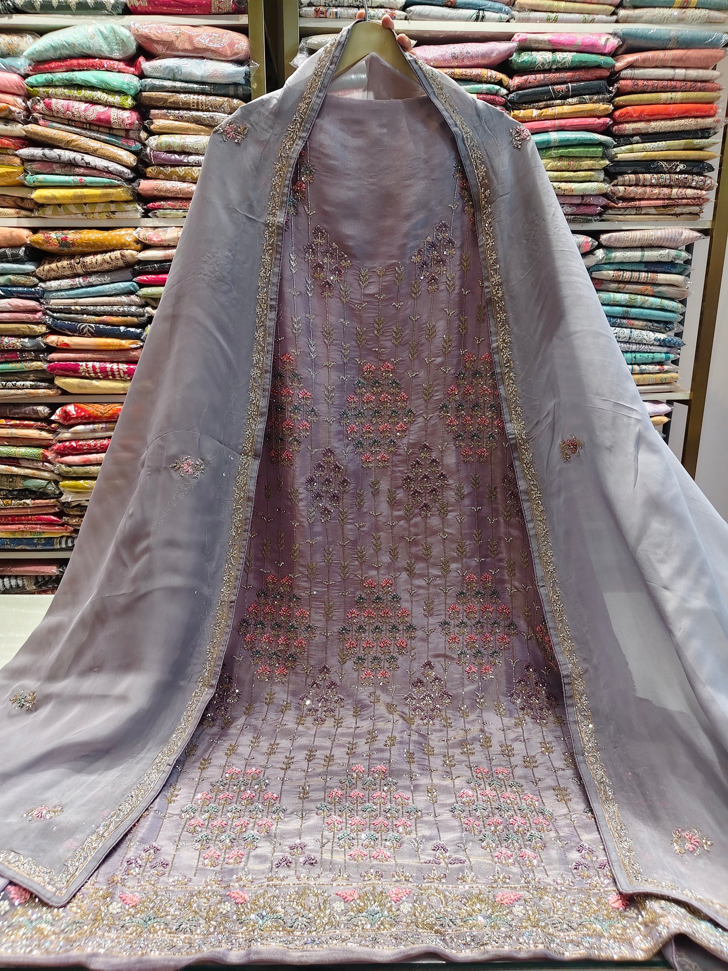 Lavender Unstitched Suit
Tissue Suit Set
Zari Work Suit
Designer Festive Suit
Wedding Wear Suit