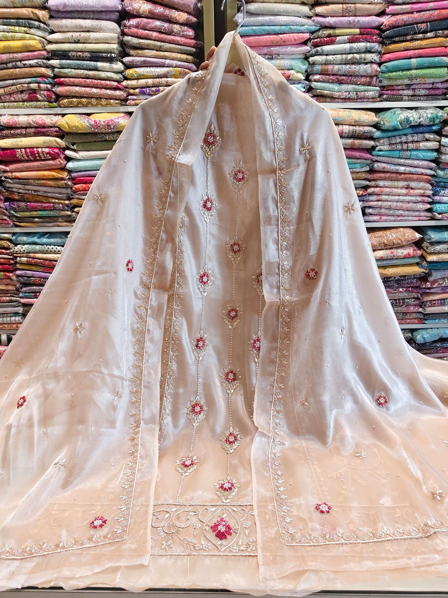Rose Gold Unstitched Suit
Tissue Suit Set
Dabka Work Suit
Resham Work Suit
Designer Festive Suit