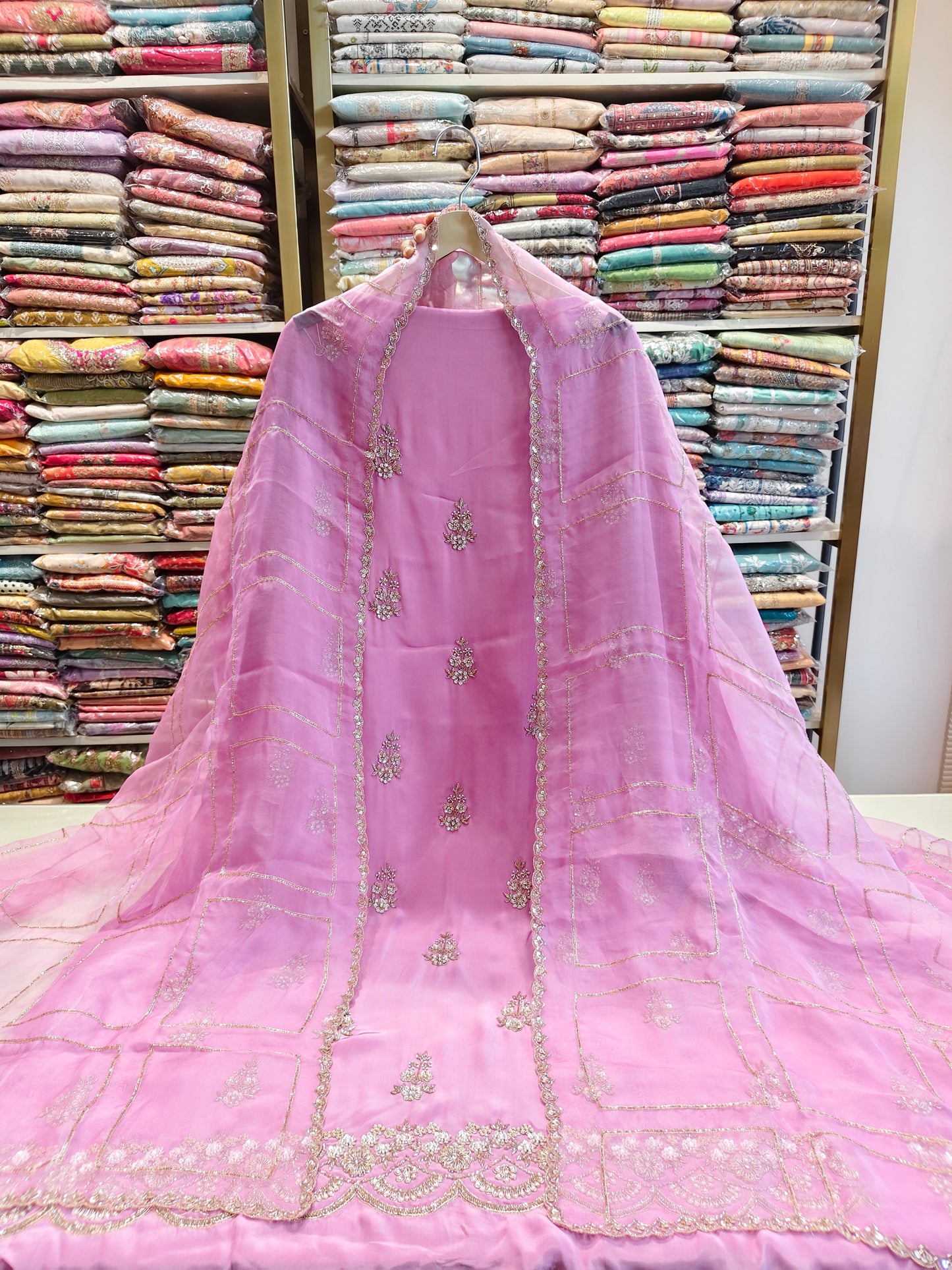 Lavender Unstitched Suit
Crepe Suit Set
Dabka Work Suit
Kutdana Work Suit
Designer Festive Suit