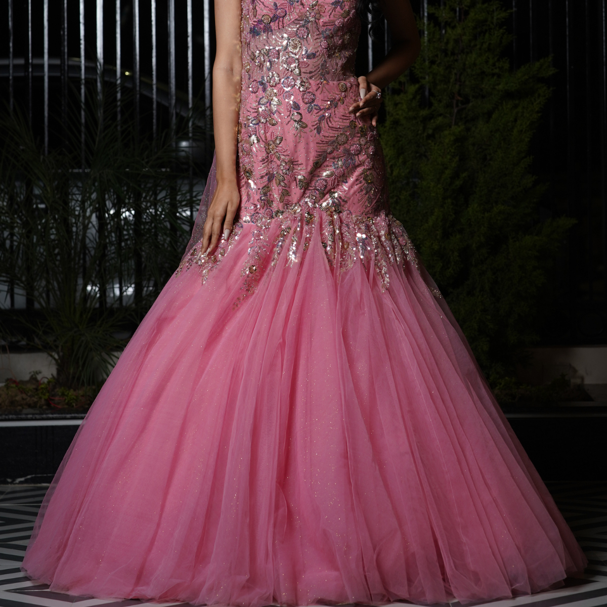 Crafted to contour, embellished to dazzle—this fish-cut bridal gown by Nawazish is where modern glamour meets handcrafted tradition. With intricate embroidery, a sculpted silhouette, and a couture finish, it’s designed for the bride who wants to shine in every step. Perfect for receptions, cocktail nights, or statement bridal portraits.