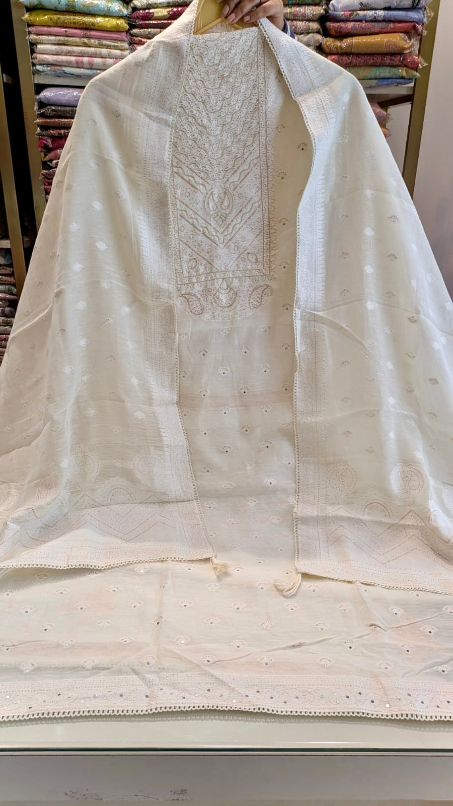 Elegant Linen Suit with Zari Work & Matching Dupatta