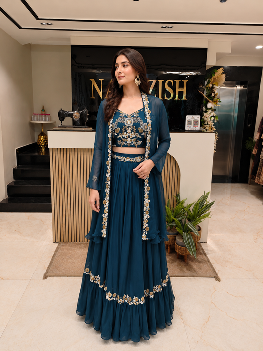 Indo Western Dress for Women
Designer Indo Western Outfit
Luxury Indo Western Set
Wedding Indo Western Collection
Party Wear Indo Western Dress