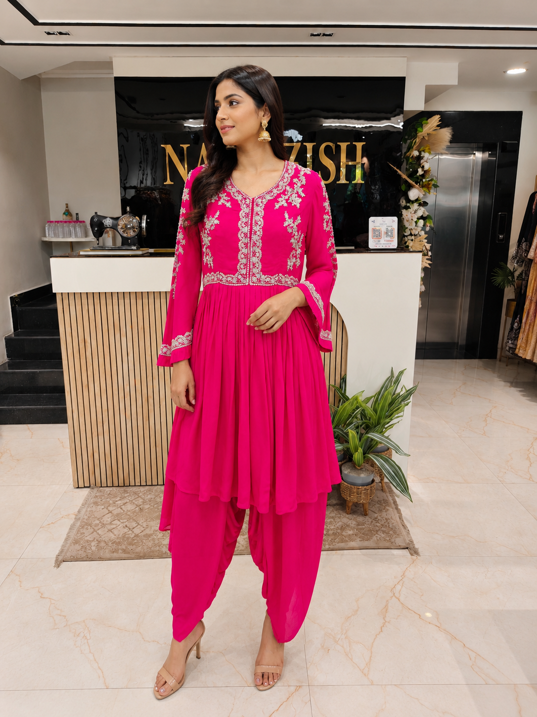 Hot Pink Indo Western Set
Tulip Pant Fusion Wear
Zari Kutdana Party Wear
Designer Indo Western Outfit
Festive Wear for Women