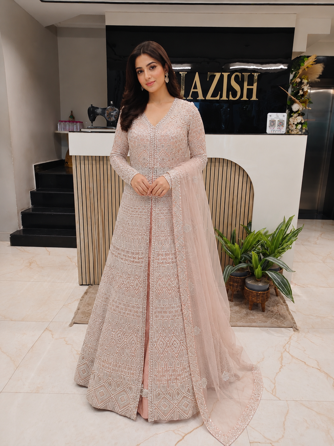 Peach Designer Anarkali Set
Handwork Net Anarkali India
Kutdana Sequins Festive Wear
Dupian Silk Skirt Anarkali
Luxury Wedding Wear for Women