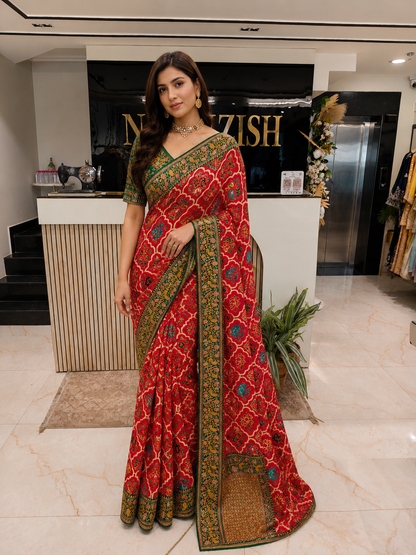 Red Green Tissue Saree
Designer Weaving Saree India
Festive Saree for Women
Traditional Wedding Saree Online
Elegant Ethnic Saree Collection