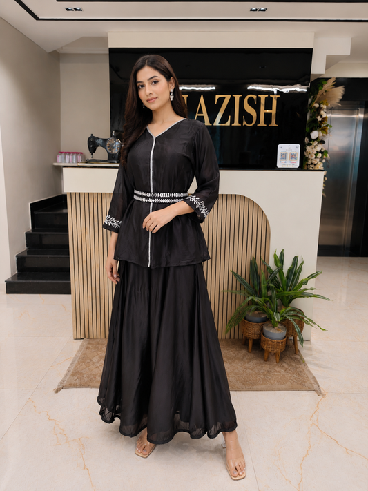 Black Indo Western Set
Designer Palazzo Set Women
Kutdana Work Ethnic Outfit
Contemporary Wedding Wear India
Luxury Fusion Wear Women