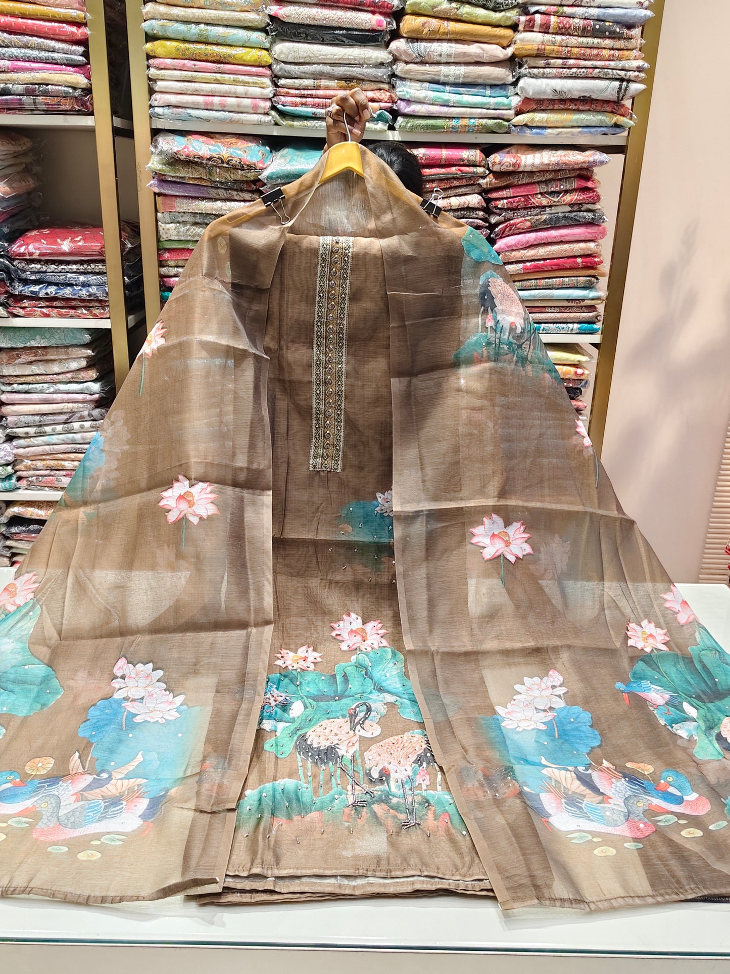 Chanderi Birds Motif Suit