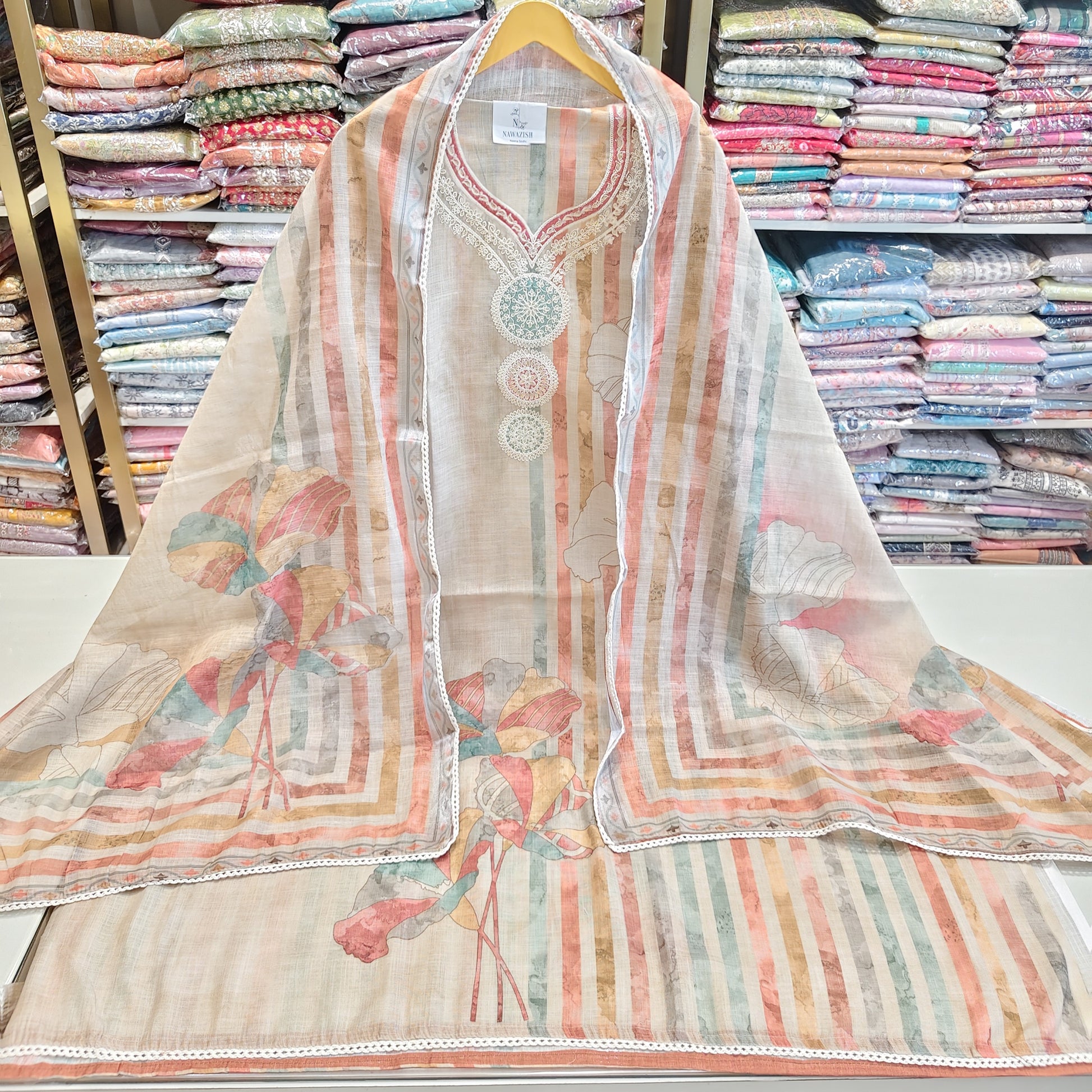 Pal Gold Linen Resham Sequeins Suit
Designer Linen Unstitched Suit Set
Floral Print Linen Dress Material
Linen Suit with Resham Sequeins Work
Festive Wear Pal Gold Linen Suit