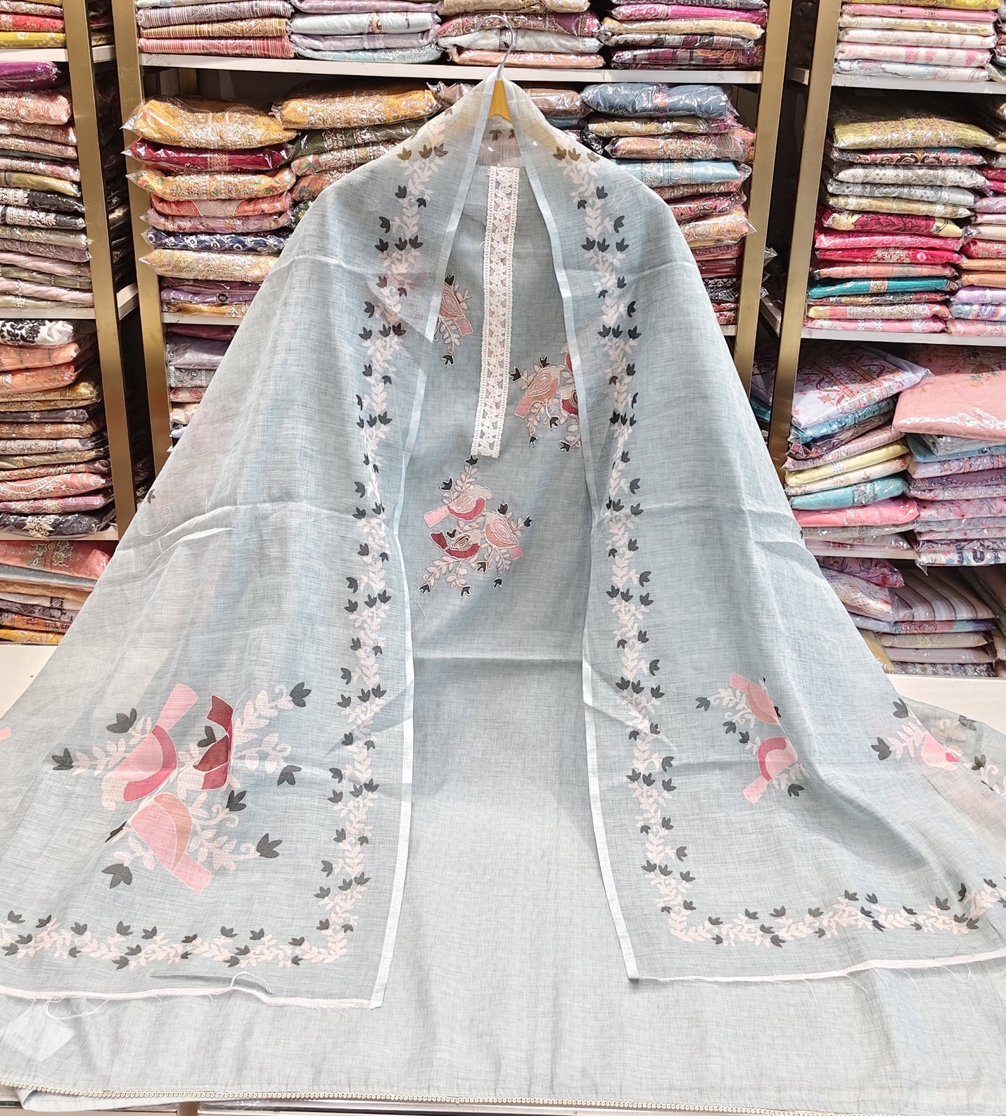 Green Birds Motif Patch Work Suit
Designer Linen Unstitched Suit Set
Birds Motif Printed Linen Dress Material
Patch Work Linen Suit with Dupatta
Festive Wear Green Linen Cotton Suit