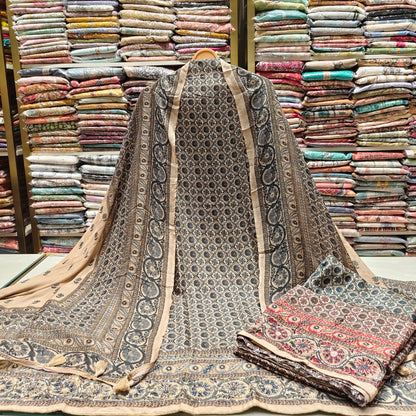 Ajrak Print Muslin Suit
Unstitched Muslin Dress Material
Ajrak Booti Dupatta Set
Traditional Ajrak Suit Design
Cotton Muslin Ethnic Wear India