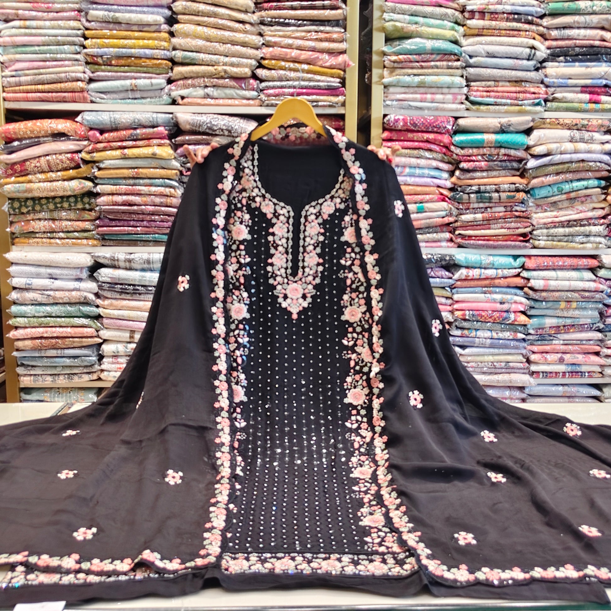 Black Chiffon Unstitched Suit
Sequin Zarkan Work Suit
Designer Party Wear Suit
Chiffon Suit with Dupatta
Ethnic Suit India