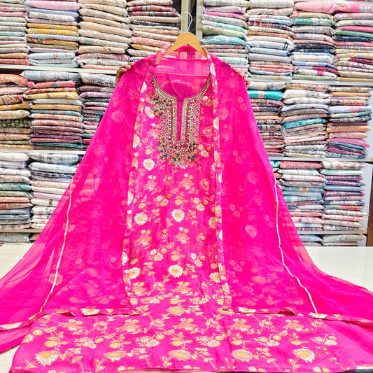 Rani Pink Organza Suit
Mirror Work Designer Suit
Sequin Zarkan Work Suit
Organza Suit with Chiffon Dupatta
Ethnic Suit India