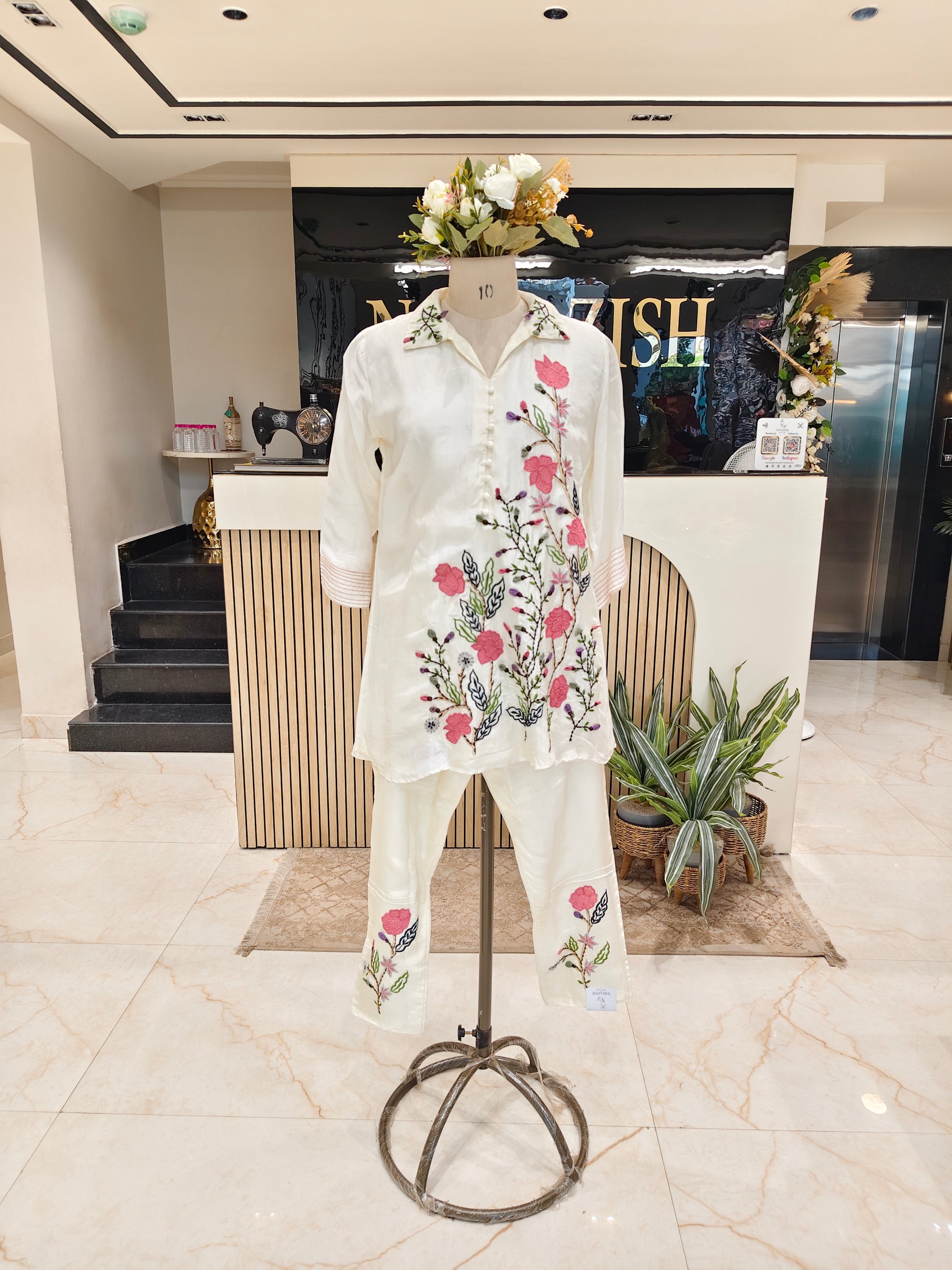 Off white co ord set women
Multi thread work coord set
Crepe pants co ord outfit
Stylish ethnic co ord set
Designer off white coord set
