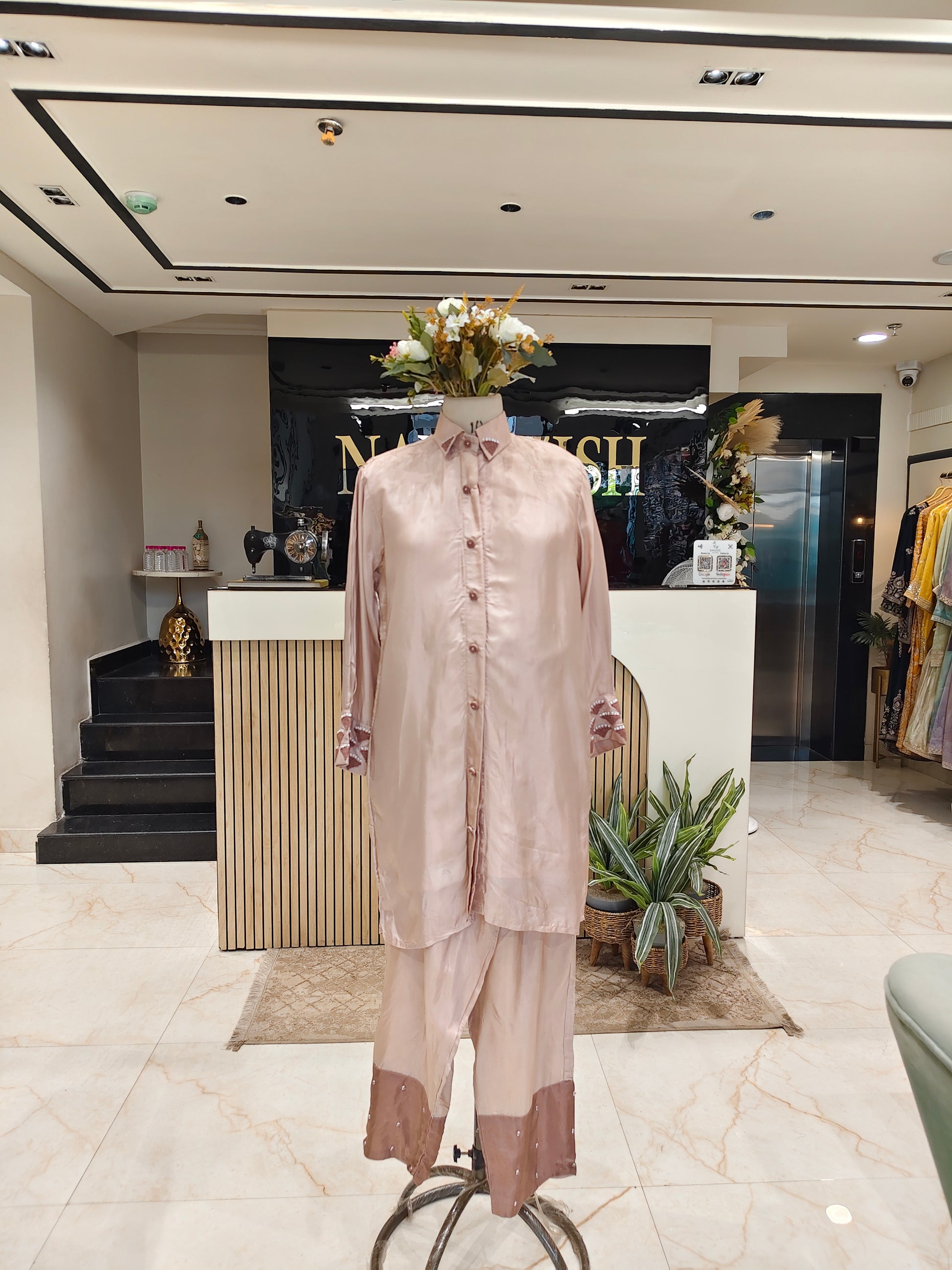 Rose gold crepe co ord set
Handwork coord set for women
Designer party wear co ord
Stylish crepe pants set
Festive rose gold outfit
