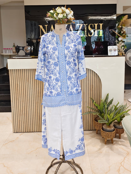 Linen floral co ord set
Off white blue plazzo set
Printed linen coord set women
Casual summer co ord outfit
Stylish floral ethnic wear