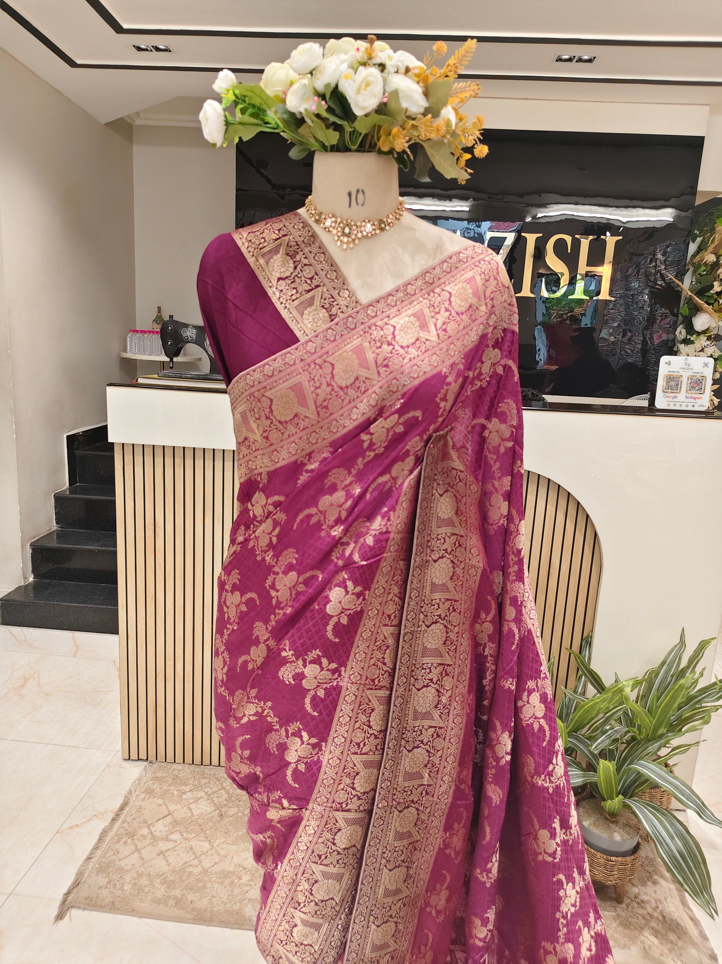 Wine Jacquard Weaving Saree