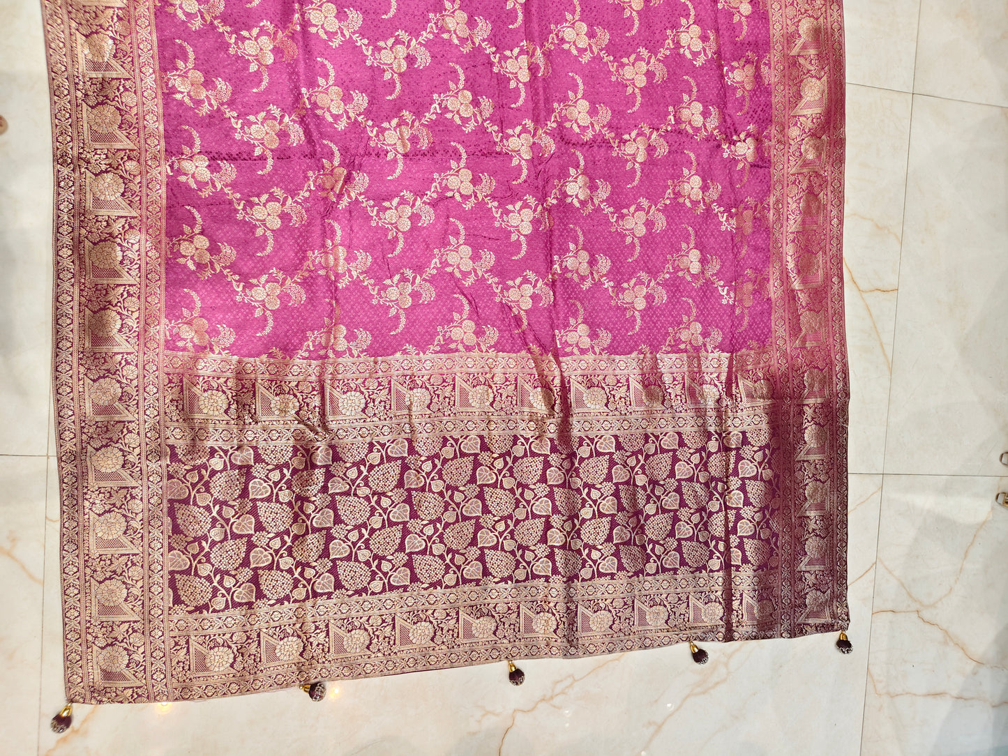 Wine Jacquard Weaving Saree