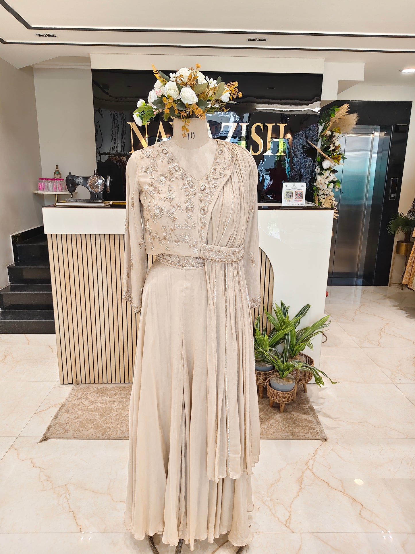 Fawn Sharara Set
Chinon Indo Western Outfit
Kutdana Dabka Work Dress
Designer Fusion Wear India
Contemporary Wedding Wear Women