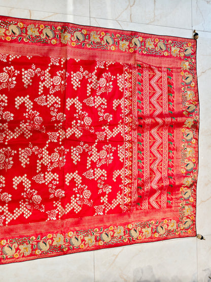 Red & Bottle Green Saree