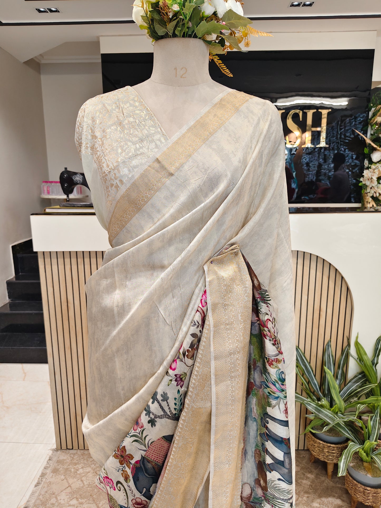 Cream Motif Silk Saree