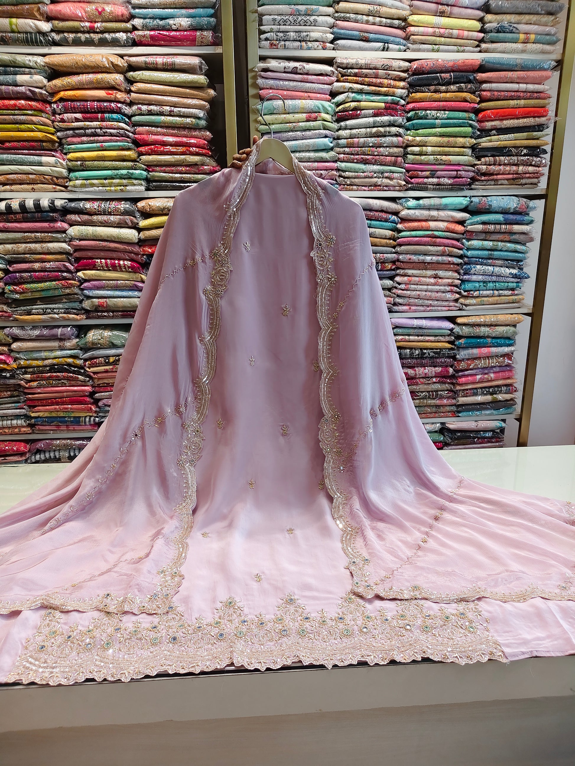 Lavender Unstitched Suit
Mirror Work Suit
Crepe Suit Set
Designer Festive Suit
Wedding Wear Unstitched Suit