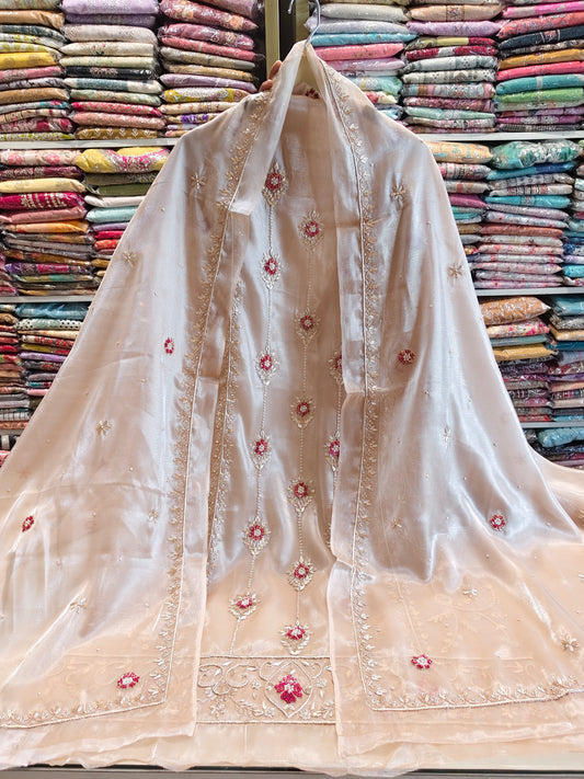 Rose Gold Unstitched Suit
Tissue Suit Set
Dabka Work Suit
Resham Work Suit
Designer Festive Suit