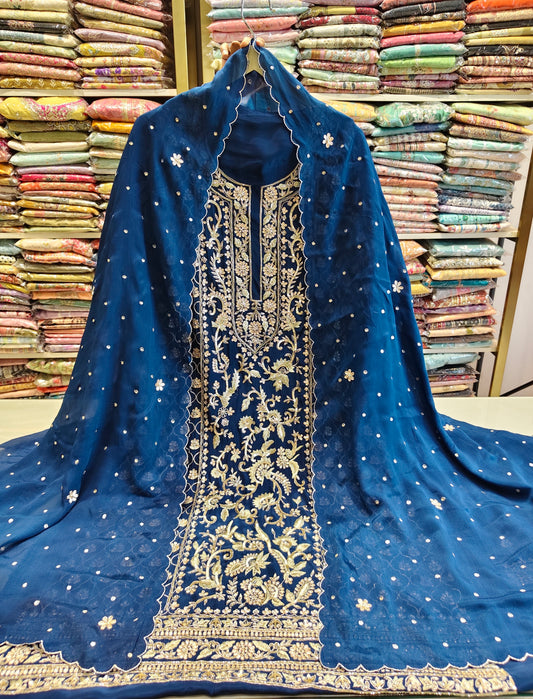 Blue Unstitched Suit
Crepe Suit Set
Dabka Work Suit
Gota Patti Suit
Designer Festive Suit