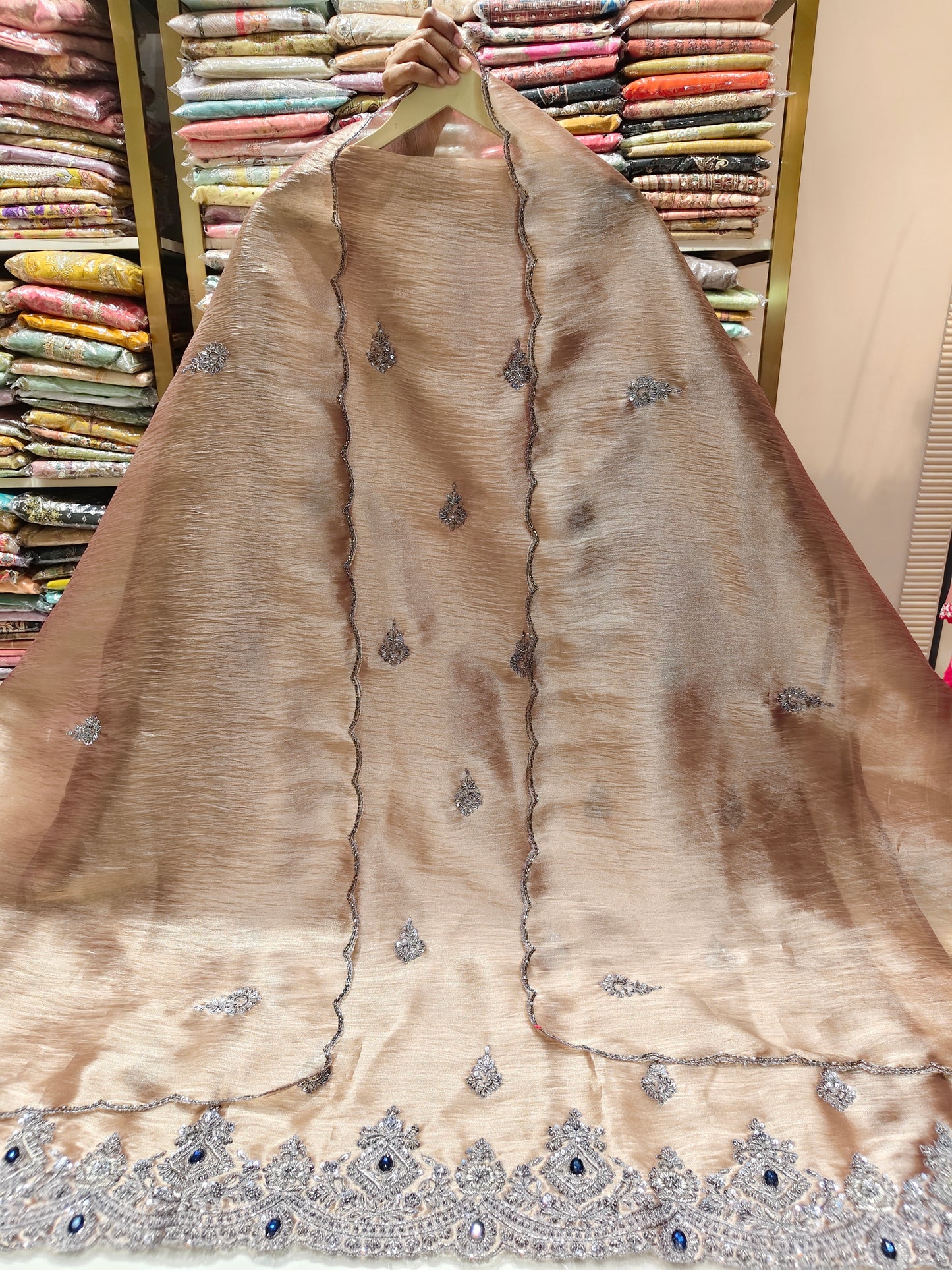 Metallic Brown Unstitched Suit
Tissue Suit Set
Kutdana Work Suit
Dabka Work Suit
Designer Festive Suit