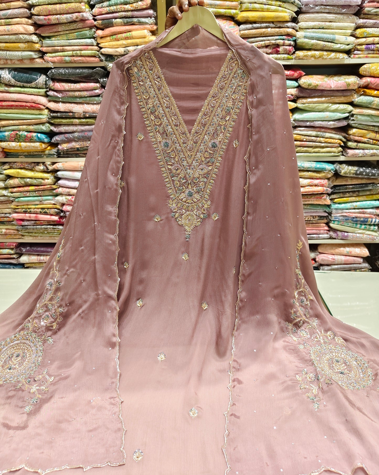 Lavender Unstitched Suit
Chinon Suit Set
Kutdana Work Suit
Dabka Work Suit
Designer Festive Suit
