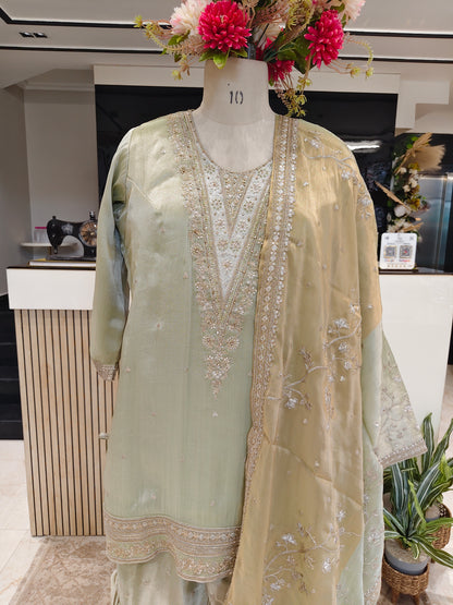 Pista Green Tissue Garara Set