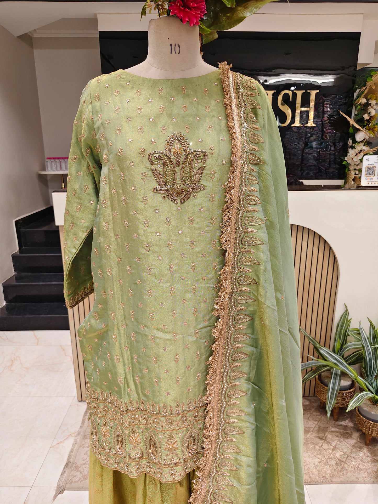 Pista Green Tissue Garara Set