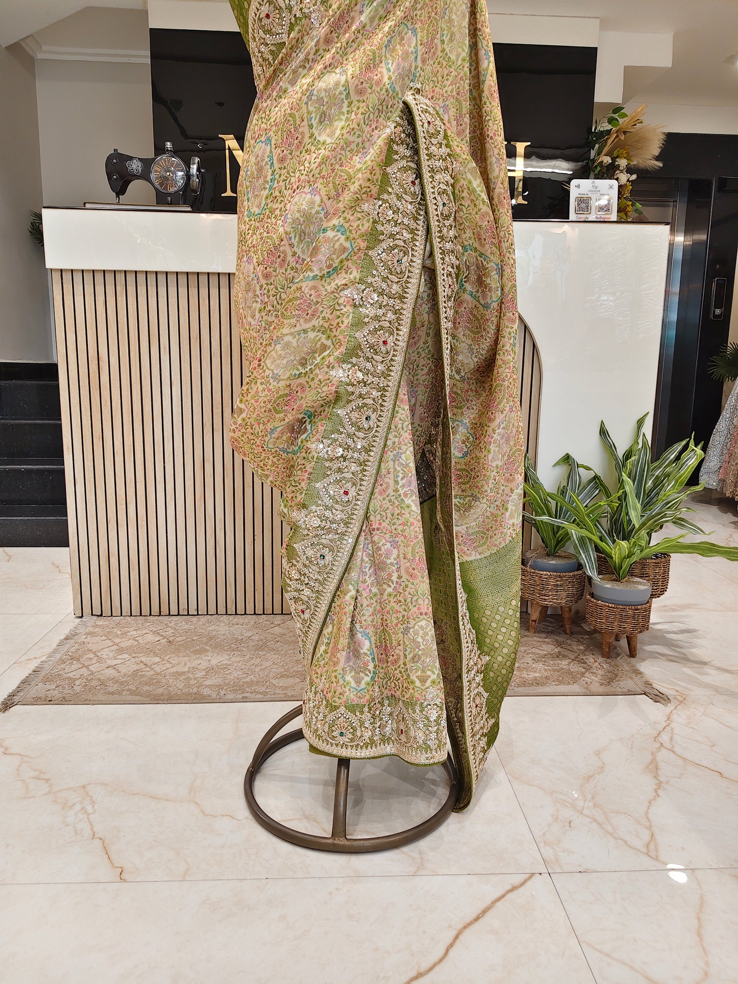Mehndi Green Jacquard Tissue Saree