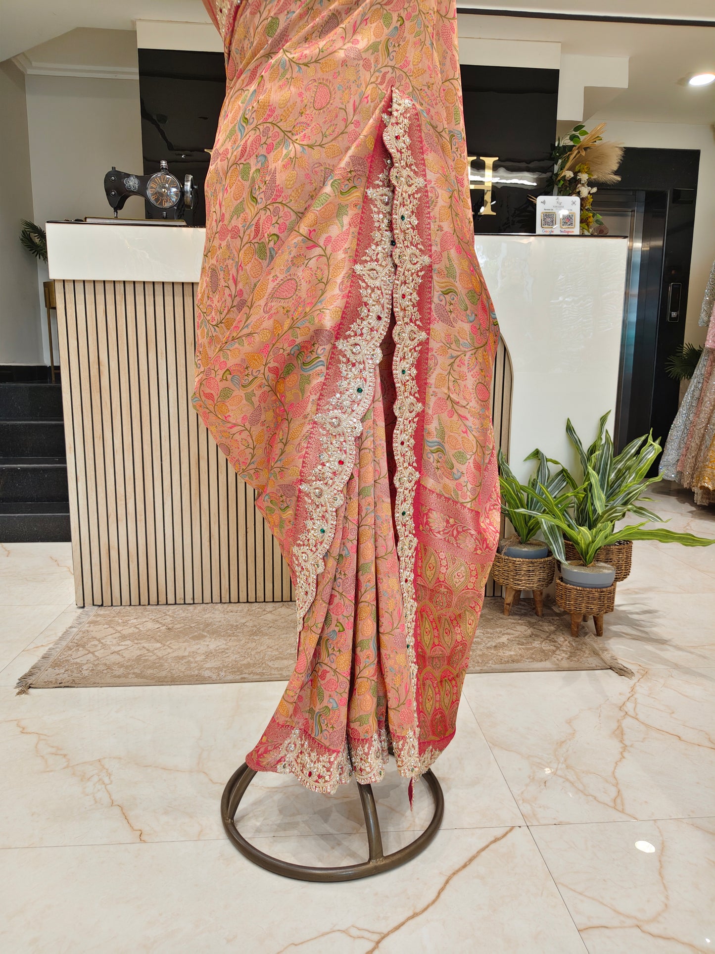 Pink Jacquard Tissue Saree