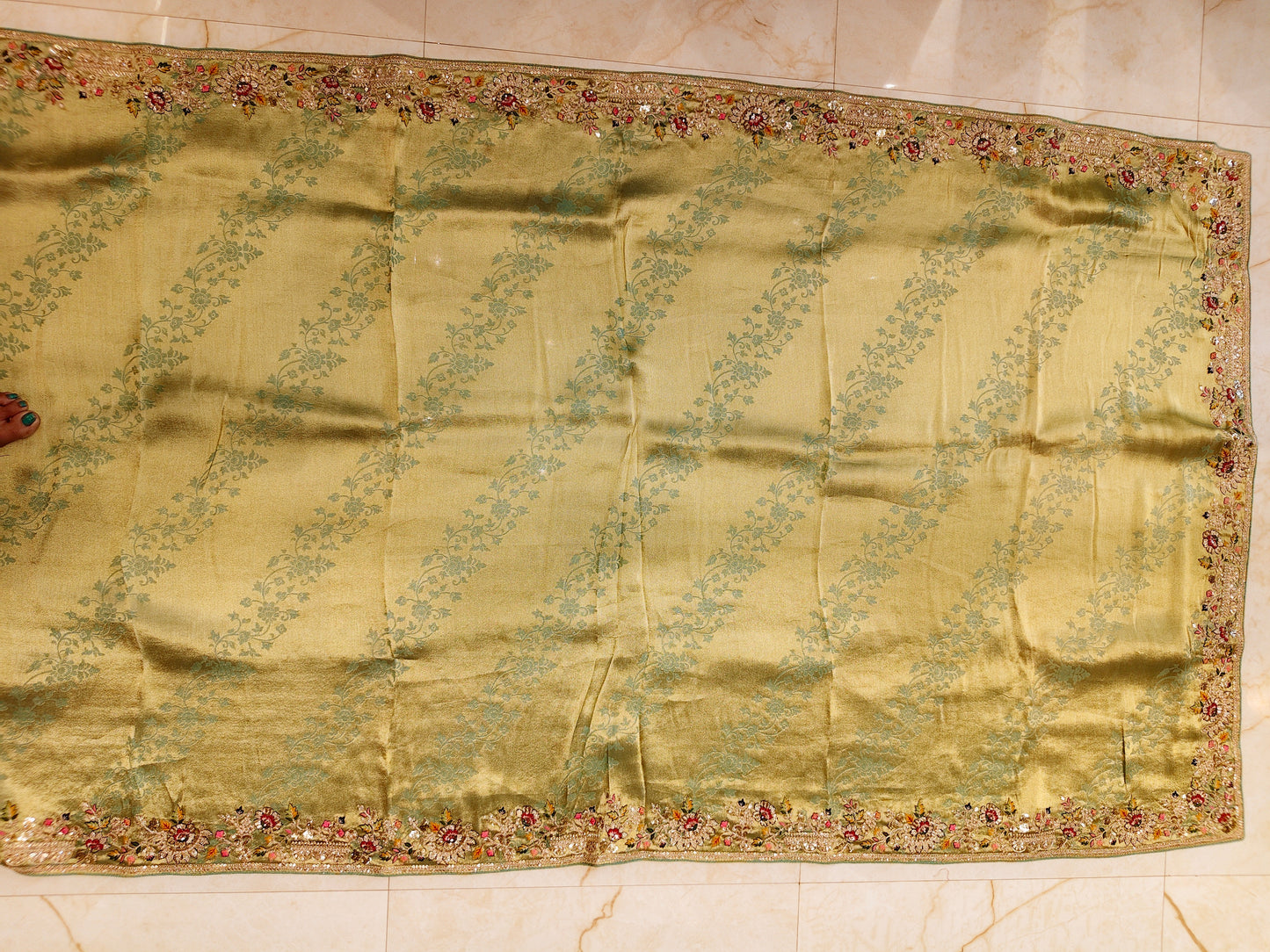 Mehndi Green Jacquard Tissue Saree