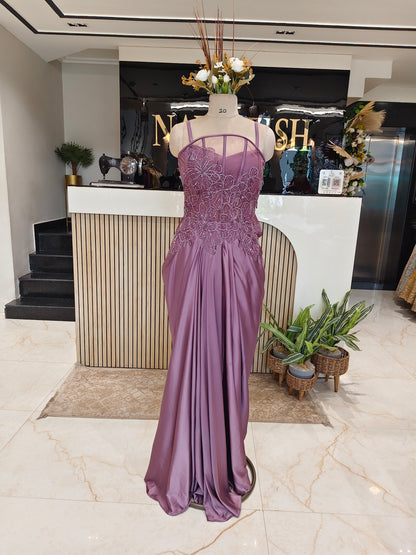 Purple Lycra Indo-Western Gown
Designer Lycra Party Wear Gown
Sequins Cutdana Work Gown
Wedding Wear Indo-Western Gown
Luxury Ethnic Wear