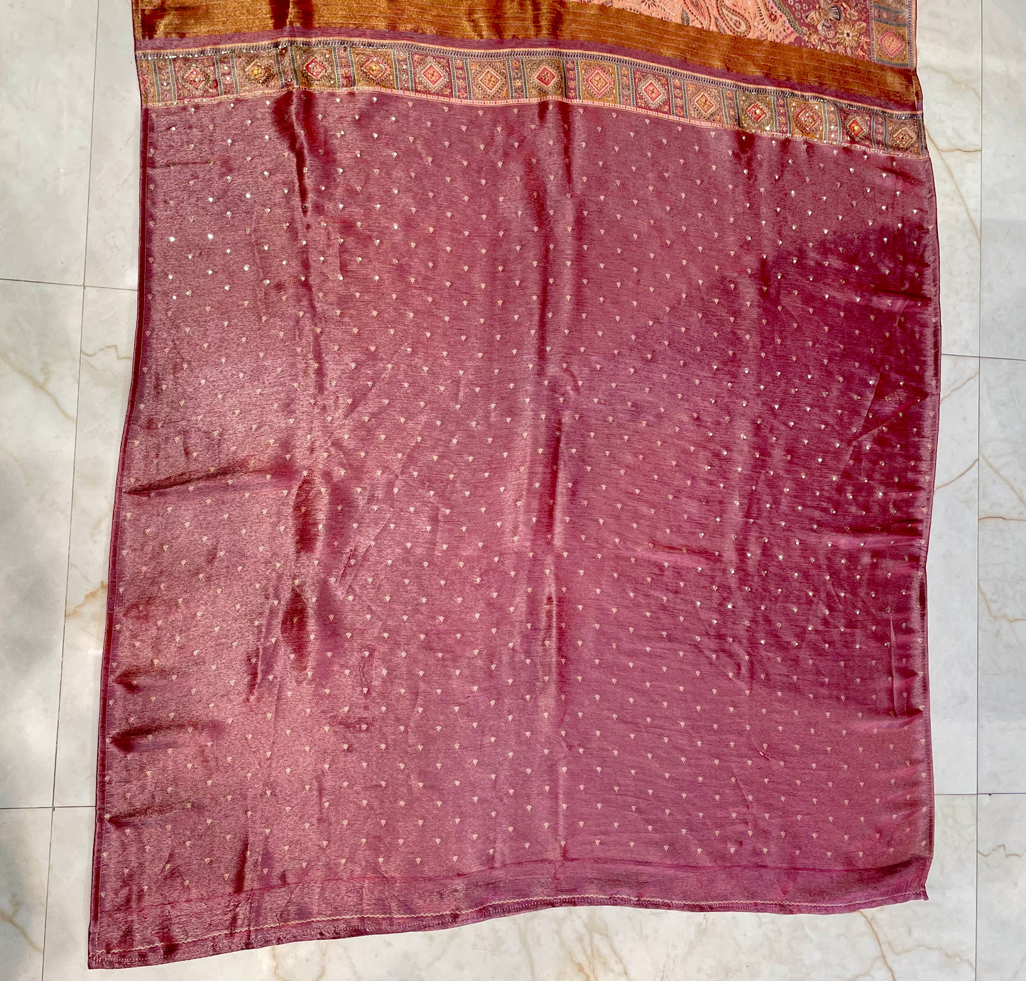 Gajri Pink Tissue Saree with Position Print