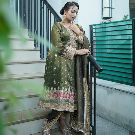 Meher-Zaitoon – Hand Embellished Tissue Peplum Dhoti Set