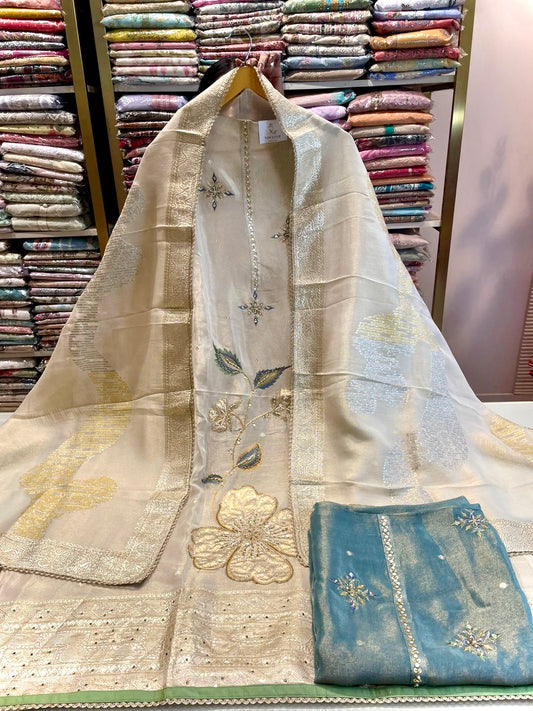 Premium Tissue Suit with Resham Handwork Highlight for Festive Wear
Designer Tissue Dress Material with Resham Work and Silk Bottom
Elegant Party Wear Tissue Suit with Handwork and Tissue Dupatta
Luxury Unstitched Tissue Suit with Highlighted Resham Embroidery
Wedding Wear Tissue Suit with Upara Silk Bottom for Women