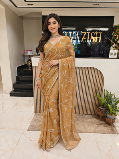 Mustard Gold Tissue Saree
Kutdana Work Saree
Designer Tissue Saree
Party Wear Saree
Wedding Wear Saree