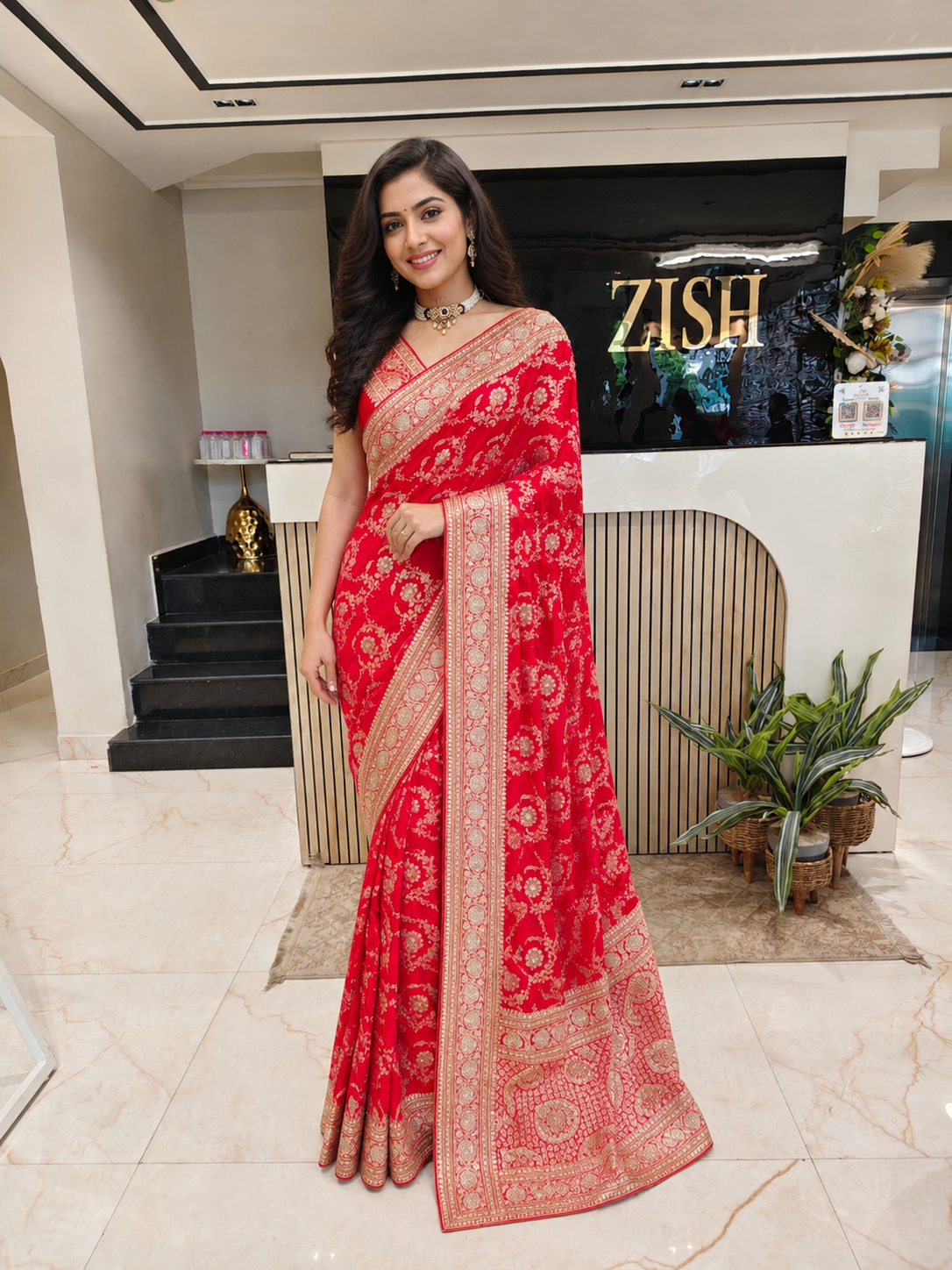 Red Silk Saree
Dabka Work Saree
Kutdana Work Saree
Designer Wedding Saree
Bridal Wear Saree