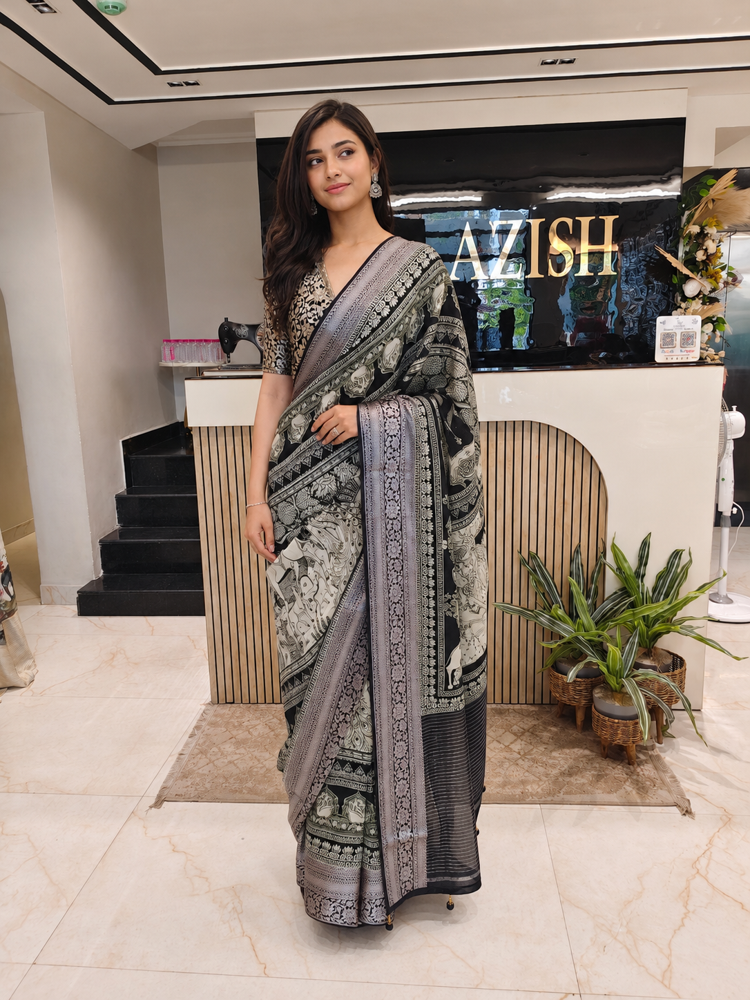 • Black Silk Saree
• Animal Motif Saree
• Designer Printed Saree
• Zari Border Saree
• Luxury Sarees in Lucknow