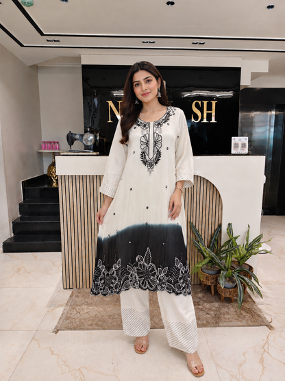 Cream Black Kaftan Set
Designer Kaftan Women
Kutdana Work Ethnic Outfit
Contemporary Fusion Wear India
Luxury Festive Wear Women