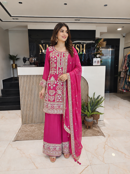 Onion Pink Kurta Farshi Salwar Set
Designer Chinon Farshi Salwar Suit
Pearl Zari Cutdana Work Suit
Wedding Wear Farshi Salwar Set
Luxury Ethnic Wear
