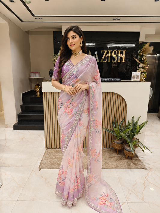 Lavender Crush Tissue Saree
Floral Print Saree
Designer Tissue Saree
Party Wear Saree
Festive Wear Saree